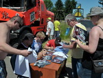 Z autogramidy jezdc Michala Matjovskho, Petra Fulna a Vclava Svobody na Rally Show 2014 v Hradci Krlov