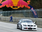 Michal Matjovsk s vozem BMW 320si na rakouskm okruhu Salzburgring bhem test tmu Kenek Motorsport