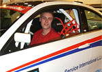 Michal Matjovsk si na vstav v Essenu vyzkouel posez v zvodnm voze BMW M3 Coupe pro rok 2008